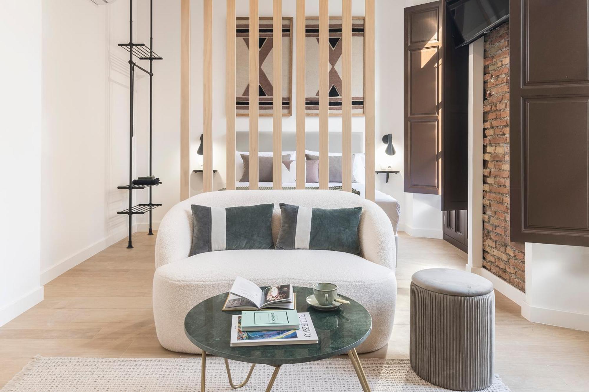 Homeclub With Rooftop Close To Thyssen & Marmoles Ii Apartamento